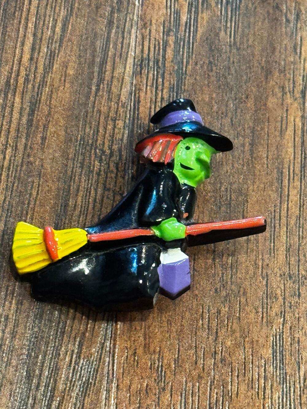 Vintage Chalkware Plastic Halloween Witch on Broom Novelty Pin Brooch Holiday